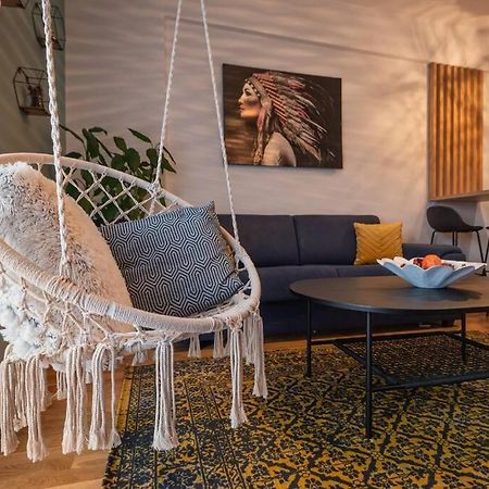 פודגוריצה Modern, Bright And Cozy Apartment מראה חיצוני תמונה