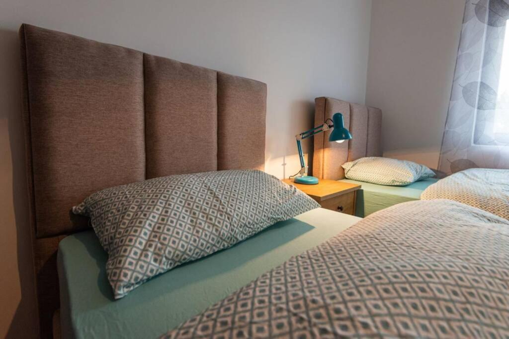 פודגוריצה Modern, Bright And Cozy Apartment מראה חיצוני תמונה